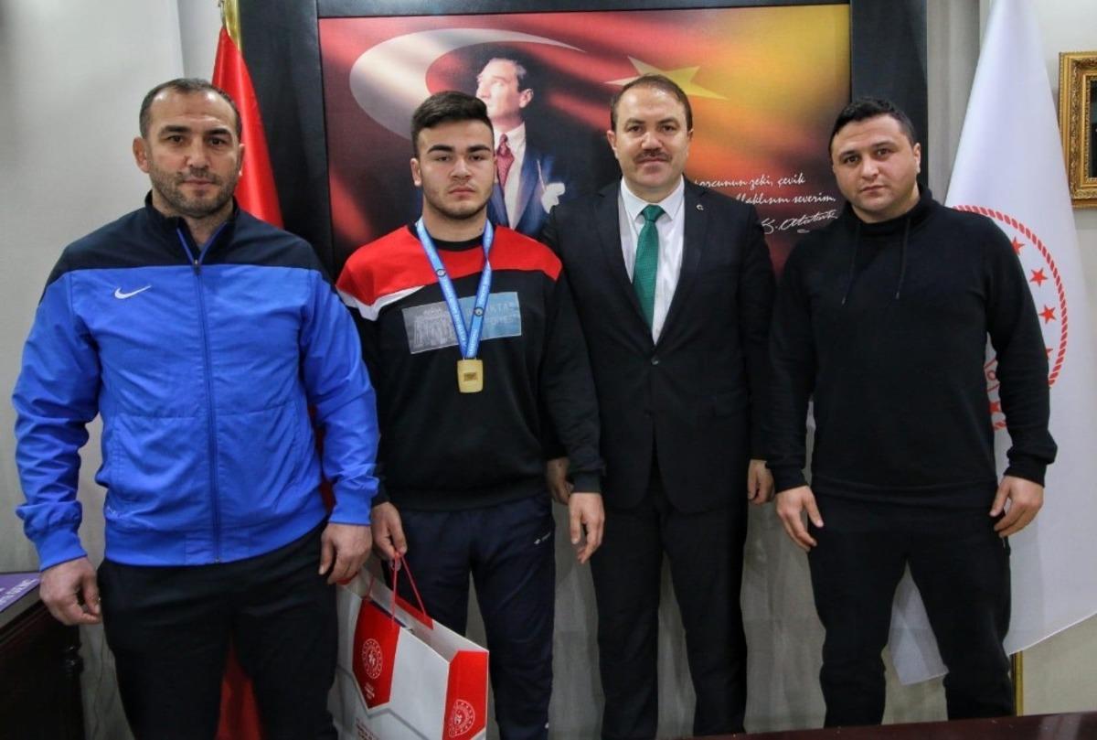 Ordulu gen&ccedil; sporcunun hedefi d&uuml;nya şampiyonluğu