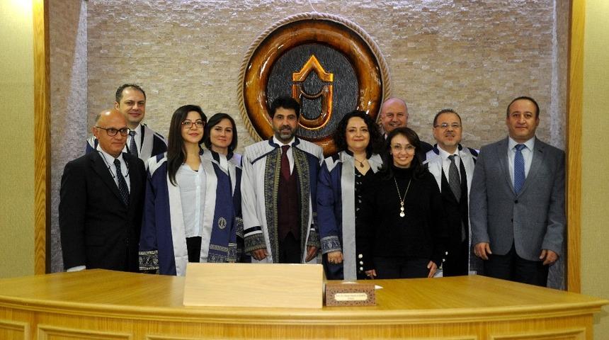 AD&Uuml;&rsquo;de do&ccedil;entlik heyecanı