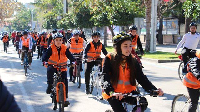 Kanser savaşçıları pedal çevirdi