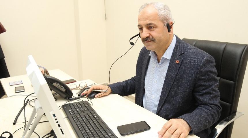 Başkan Büyükgöz hizmeti muhatabına soruyor