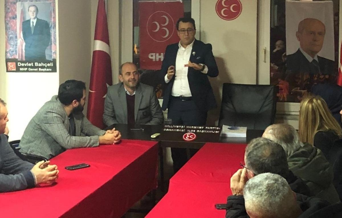Stratejik Teknoloji Ment&ouml;r&uuml; Aybars Yılmaz, MHP Osmangazi İl&ccedil;e Başkanlığı&rsquo;nda konferans verdi