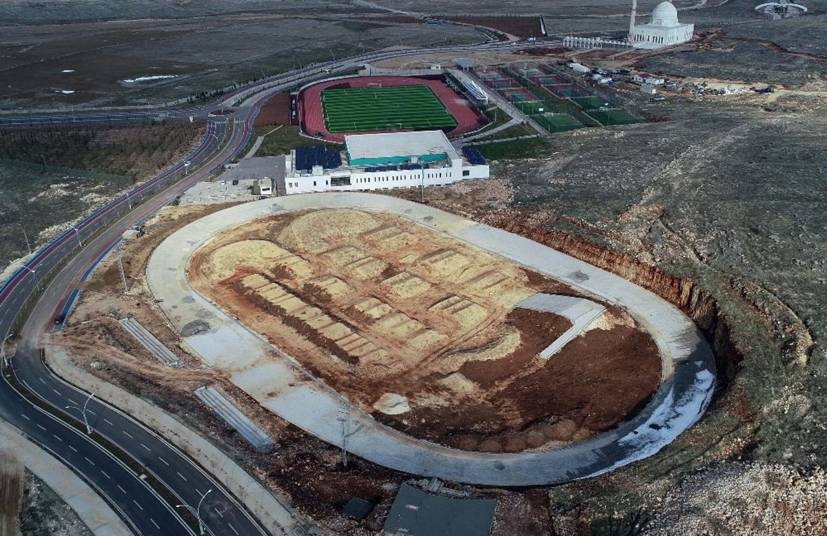 Profesyonel bisiklet parkuru &ccedil;alışmaları devam ediyor