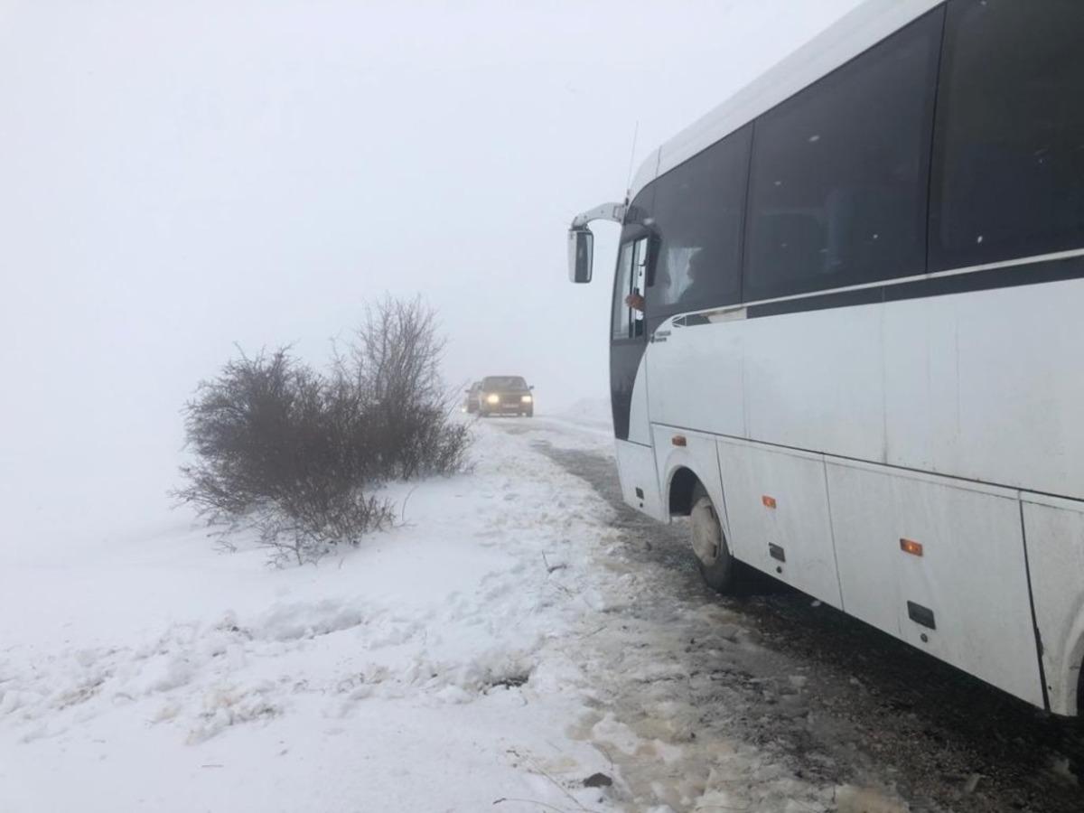 B&uuml;nyan&rsquo;da kar yağışı etkisini s&uuml;rd&uuml;r&uuml;yor