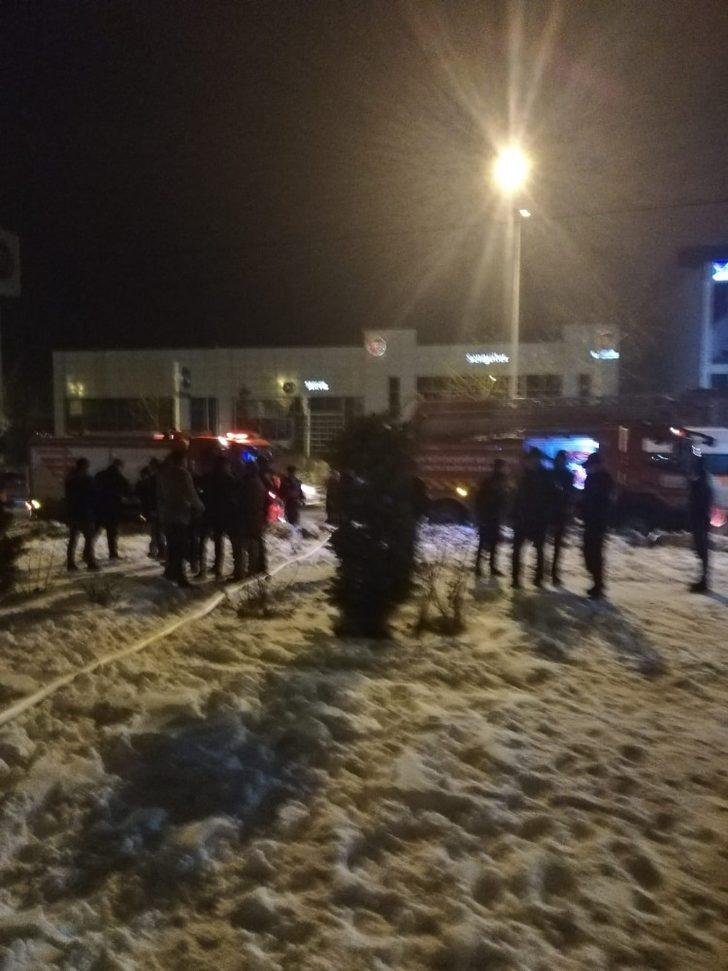 Restoran alev alev yandı G1