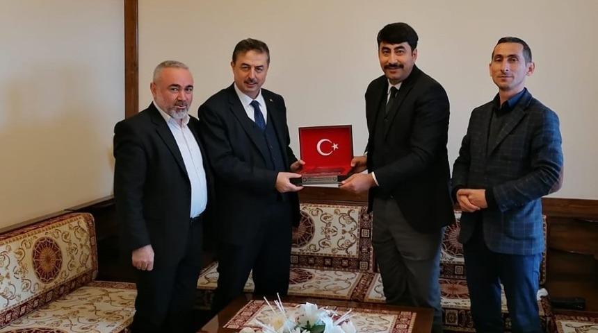 Yılın ilk s&ouml;zleşmesi Yeşilhisar Belediyesi&rsquo;nden