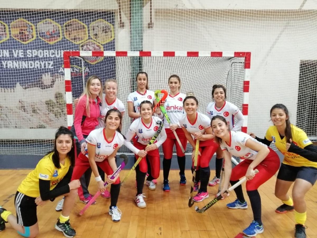 Gaziantep Polisg&uuml;c&uuml; Kadın Hokey Takımı fırtına gibi