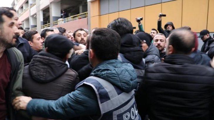 Eskişehir'de Kristal-İş üyeleri birbirine girdi!  G3