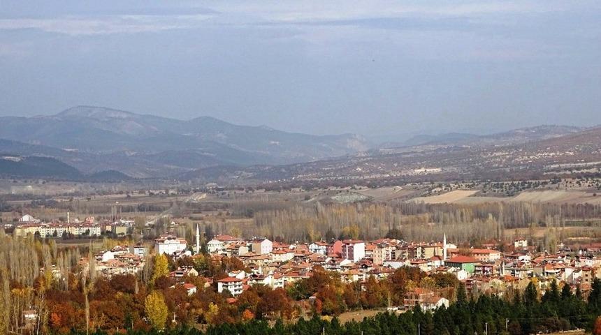 Hisarcık n&uuml;fusu 10 yılda 2 bin 327 kişi azaldı