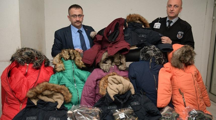 Samsun TSO&rsquo;dan &ouml;ğrencilere giysi yardımı