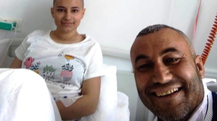 Kızıyla aynı odada ilik bekleyen baba yaşama tutunamadı