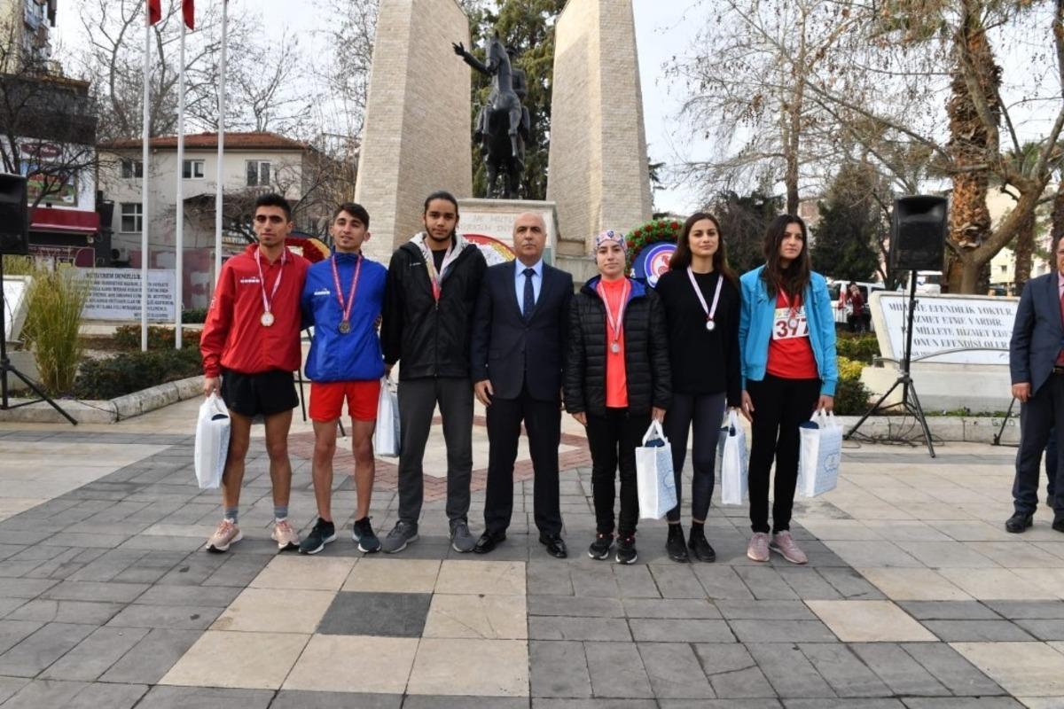 Atat&uuml;rk&rsquo;&uuml;n Denizli&rsquo;ye gelişinin 89&rsquo;uncu yıl d&ouml;n&uuml;m&uuml; kutlandı