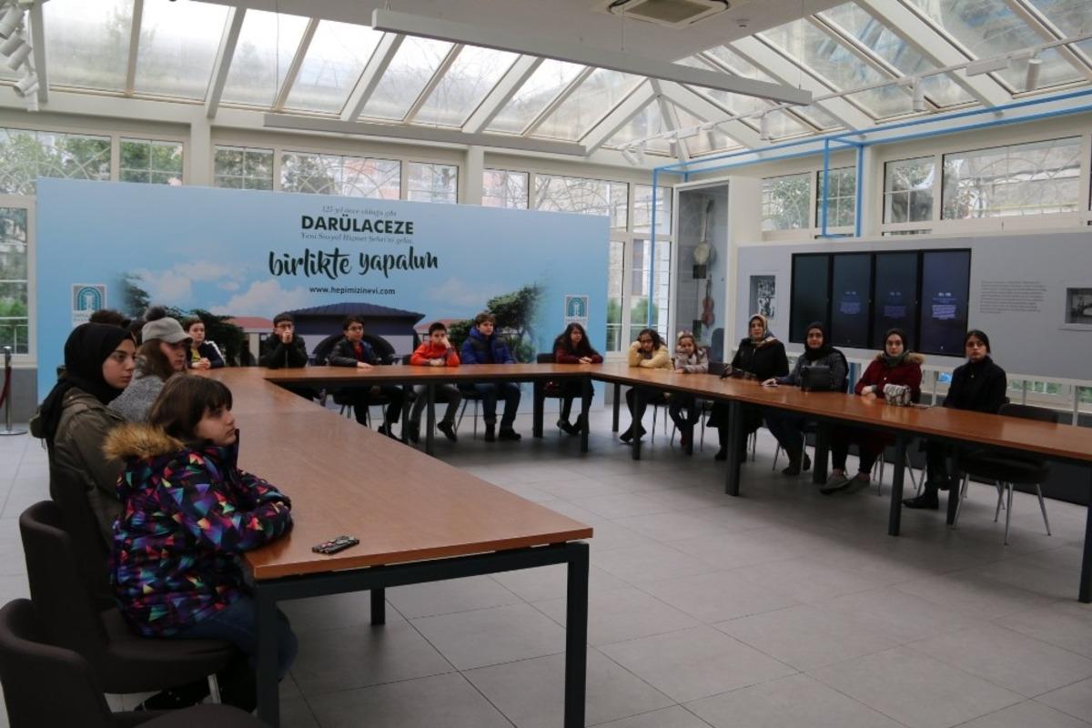Ey&uuml;psultan Belediyesi &Ccedil;ocuk Meclisinden Dar&uuml;laceze&rsquo;ye ziyaret