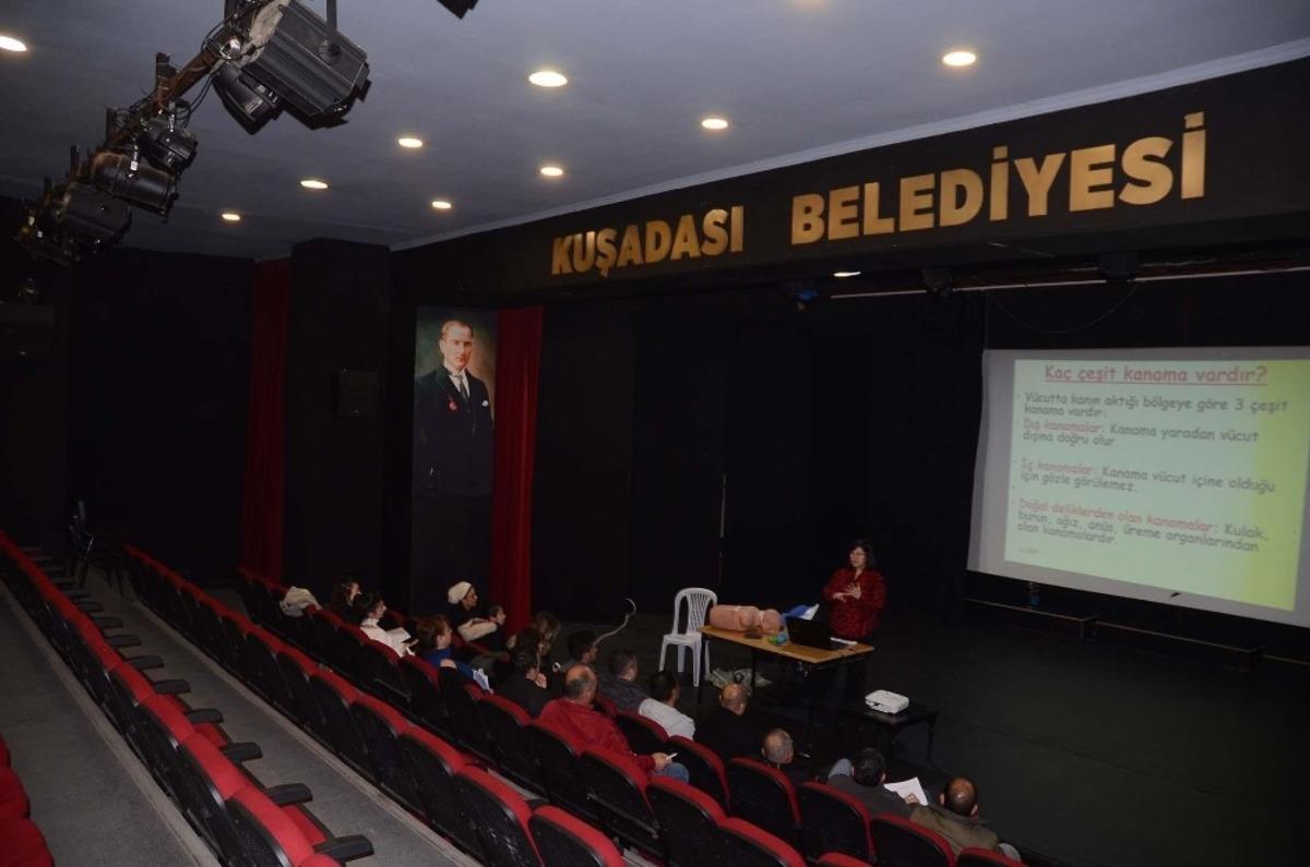Kuşadası Belediyesi personeline hayat kurtaran eğitim