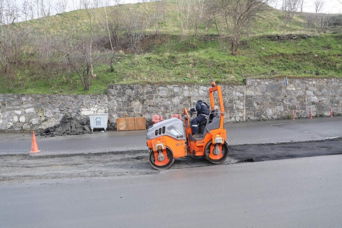 Ey&uuml;psultan&rsquo;da asfalt yapım &ccedil;alışmaları devam ediyor