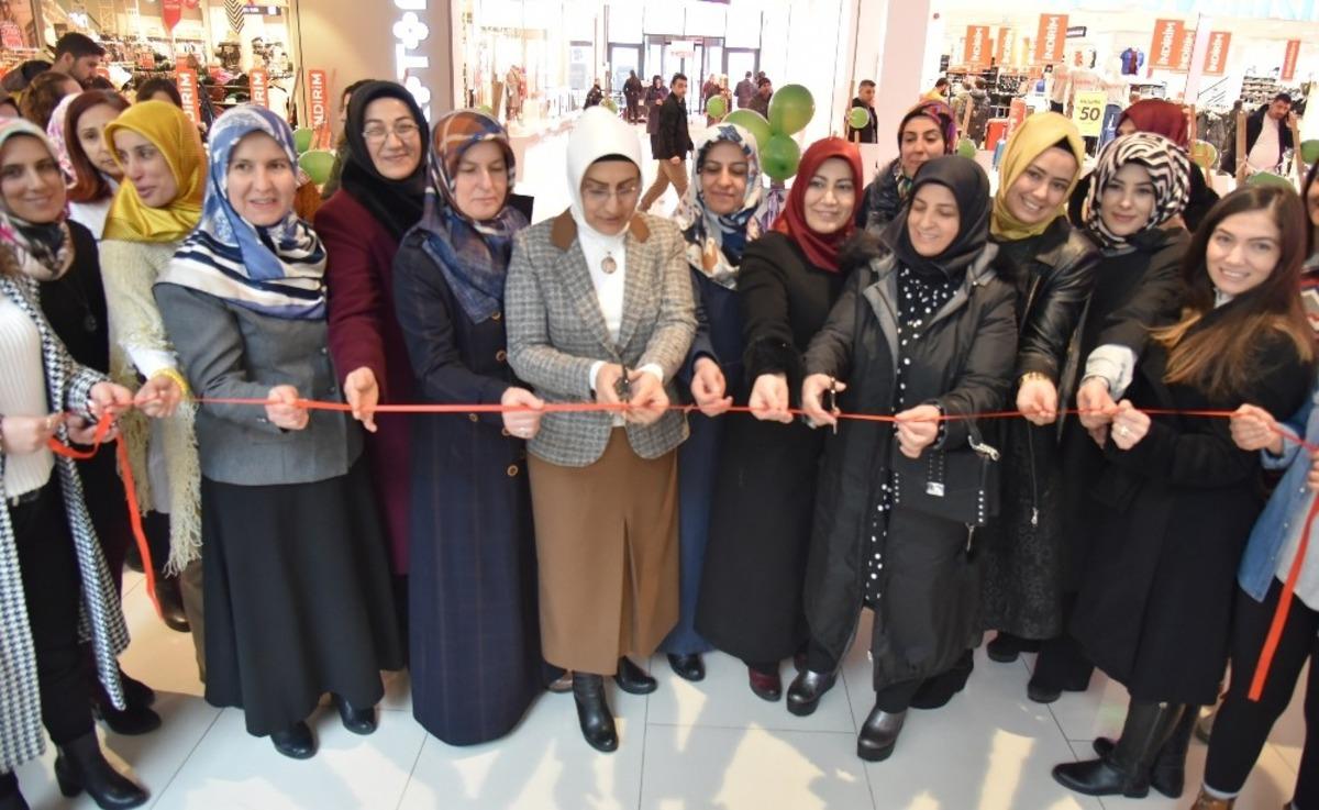 Van&rsquo;da "Erken Teşhis Hayat Kurtarır" fotoğraf sergisi