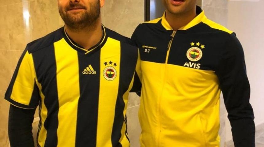 Görme engelli müezzin Fenerbahçeli oyuncularla buluştu