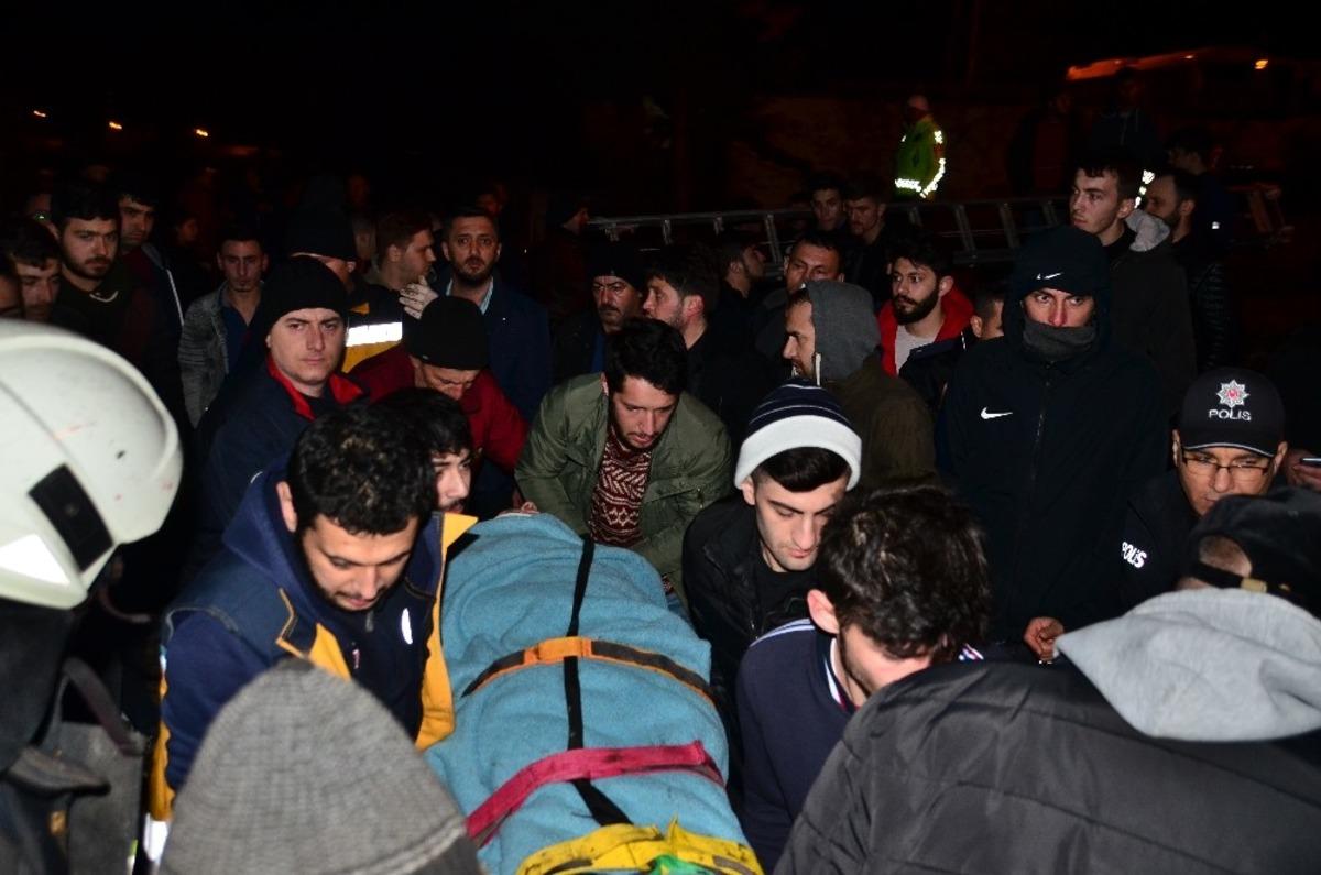 Samsun'da &ccedil;ok acı olay! Kızını kurtarmaya &ccedil;alışan baba akıntıda kayboldu