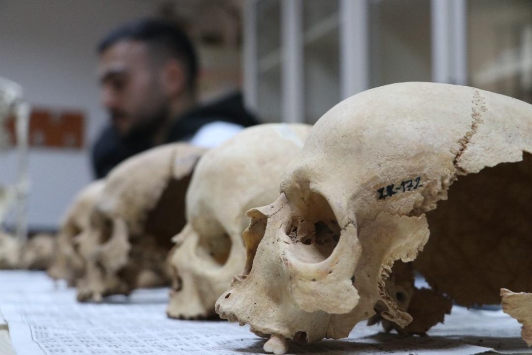 İnsan kemikleri ile tarih yazıyorlar