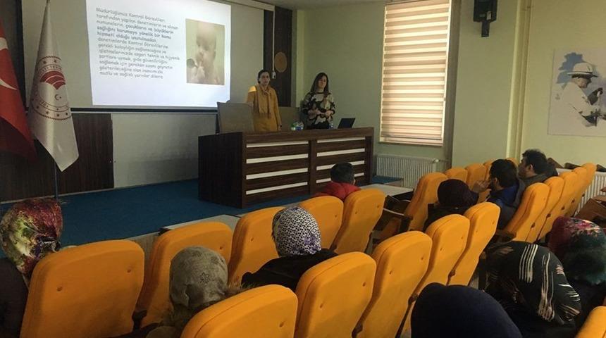 Okul kantin ve yemekhane &ccedil;alışanlarına hijyen eğitimi