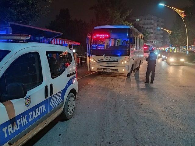 Tarsus’ta toplu taşıma araçları denetlendi