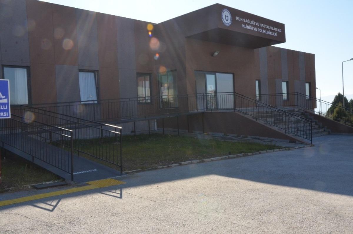 Psikiyatri Ana Bilim Dalı yeni binasında hizmet vermeye başladı