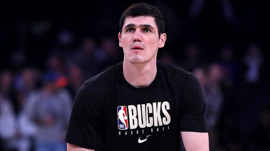NBA'de Ersan İlyasova'nın takımı Bucks deplasmanda kazandı