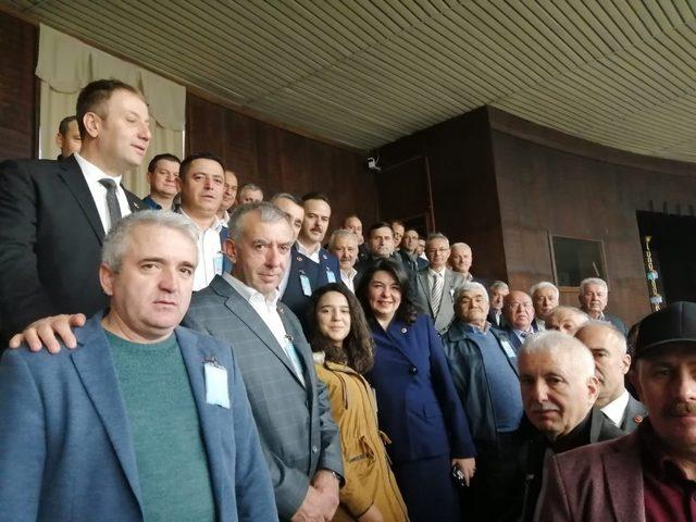 Çan muhtarları TBMM’de AK Parti grup toplantısına katıldı