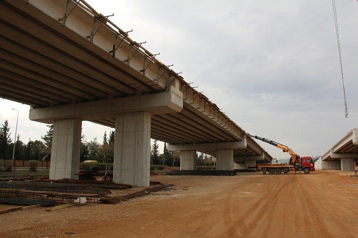 3. Etap Raylı Sistemde raylar döşendi G4