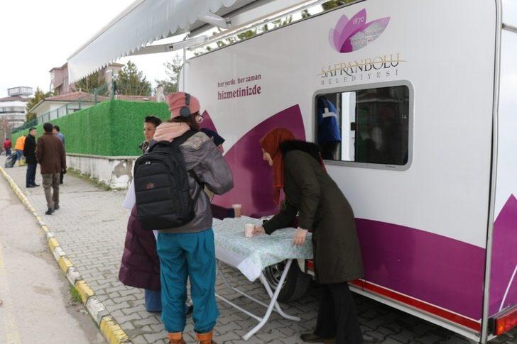 Tarihi kentte öğrencilere "sıcak çorba" G2