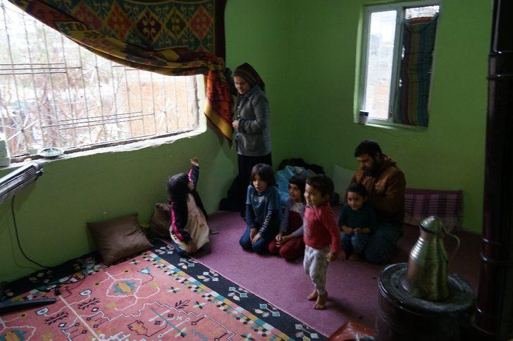 8 kişilik ailenin harabe evde yaşam mücadelesi G1