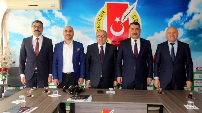 T&uuml;rk Eğitim Sen Genel Başkan Yardımcısı Şahindoğan: "Eğitimin siyaset &uuml;st&uuml; değerlendirilmesine inanıyoruz"