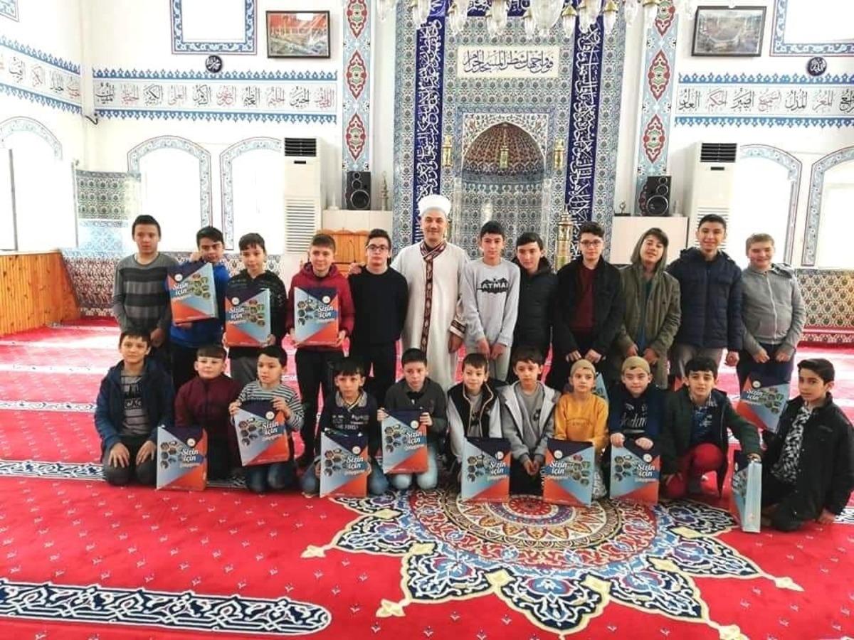 Boz&uuml;y&uuml;k&rsquo;te &lsquo;Camiyi seviyoruz namazla buluşuyoruz&rsquo; projesi tamamlandı