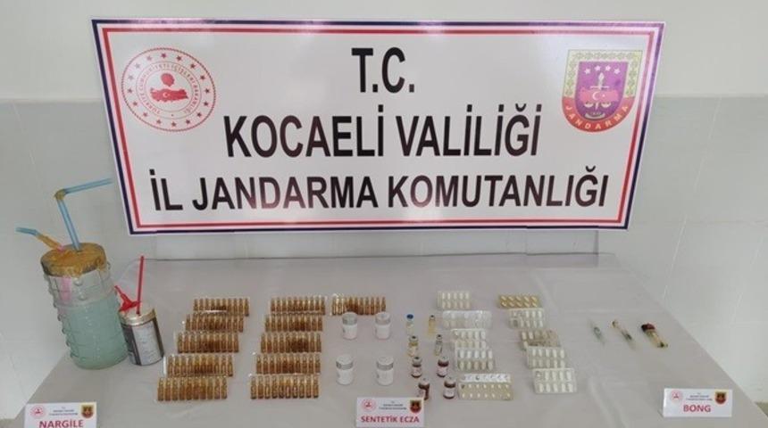 Jandarmadan uyuşturucu operasyonu: 2 gözaltı