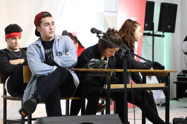 Beykoz’da geleceğin tiyatro yıldızları yetişiyor G1