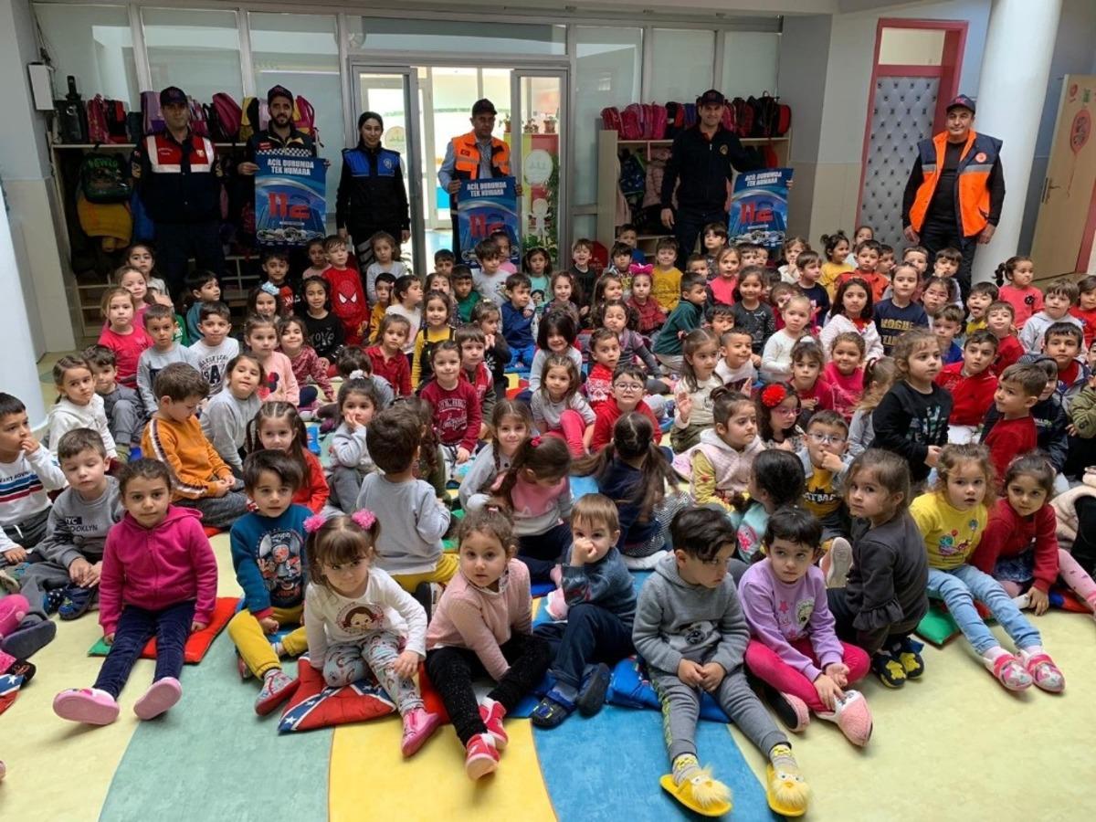 Antalya&rsquo;da &ouml;ğrencilere 112&rsquo;nin &ouml;nemi anlatıldı