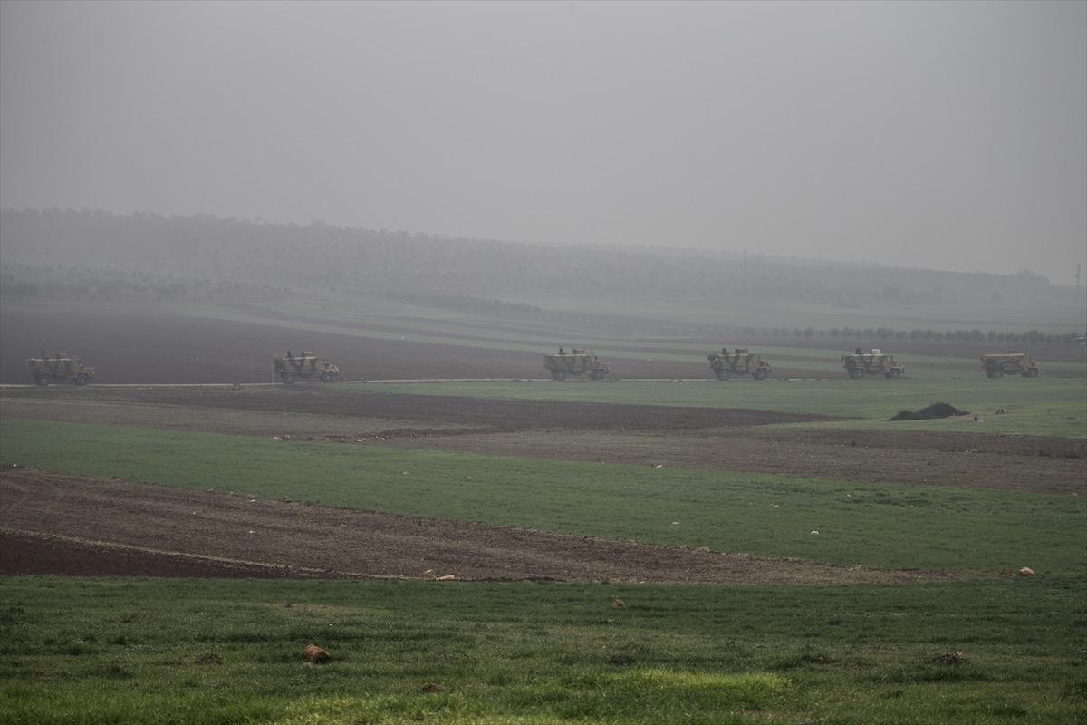 İdlib'deki g&ouml;zlem noktalarına askeri sevkiyat