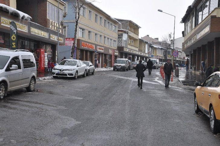 Bulanık’ta karla mücadele çalışması G1