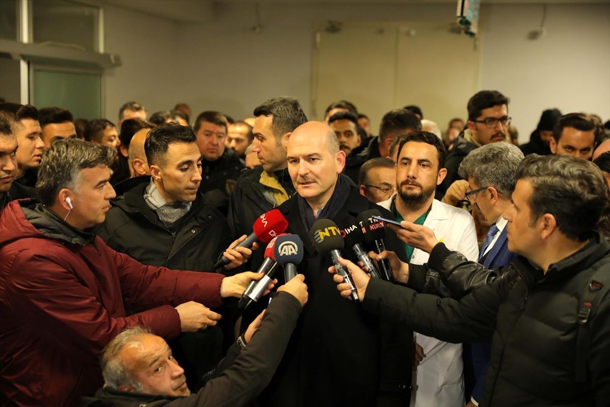 Bakanlar Koca ve Soylu Van'daki &ccedil;ığda yaralananları ziyaretleri sonrası a&ccedil;ıklamalarda bulundu