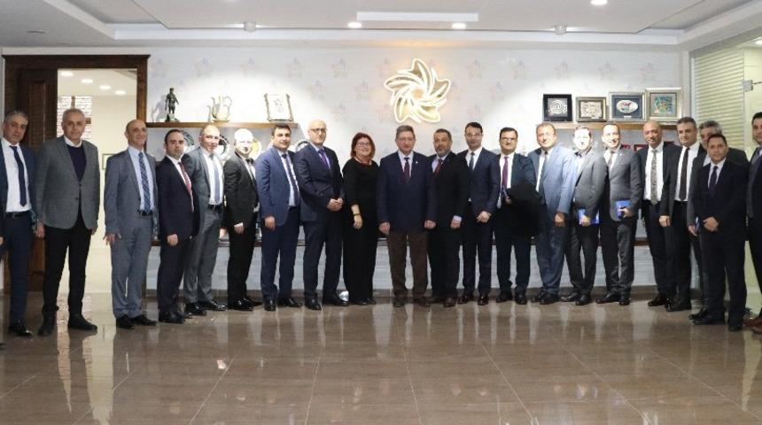 Finans sekt&ouml;r&uuml; temsilcileri Nazilli Ticaret Odası&rsquo;nda bir araya geldi