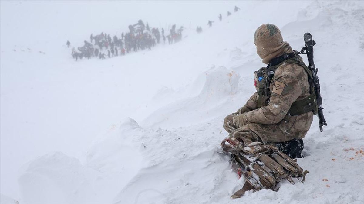 Van'daki &ccedil;ığ faciasında son dakika gelişmesi! &Ouml;l&uuml; sayısı y&uuml;kseldi