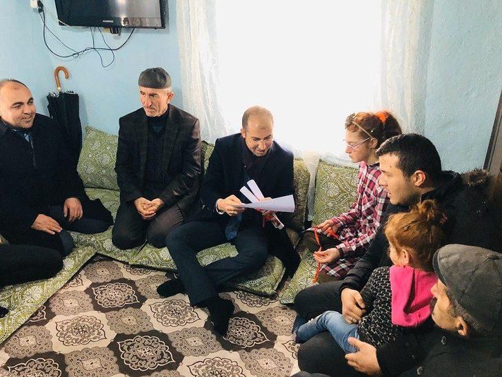 Kaymakam Özadalı’dan hasta öğrenciye bisiklet sürprizi G2