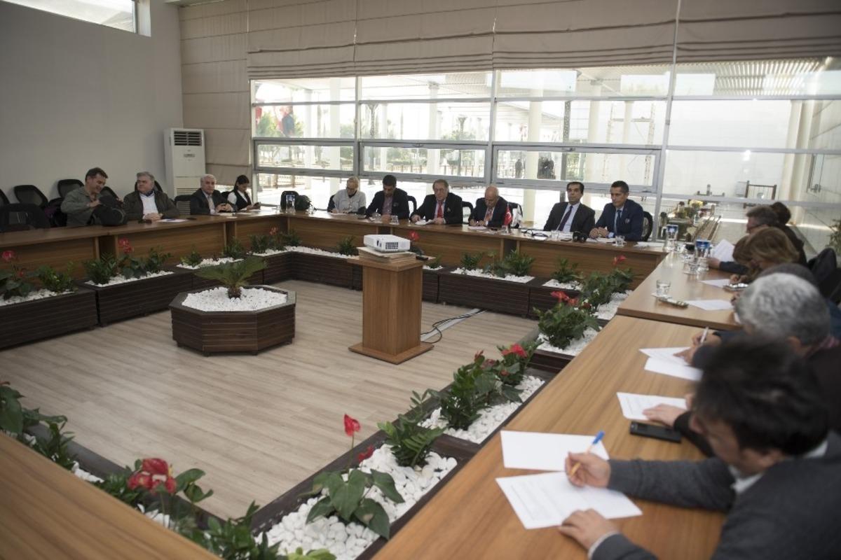 Mersin B&uuml;y&uuml;kşehir Belediyesi, turizm akt&ouml;rlerini konferansta buluşturdu