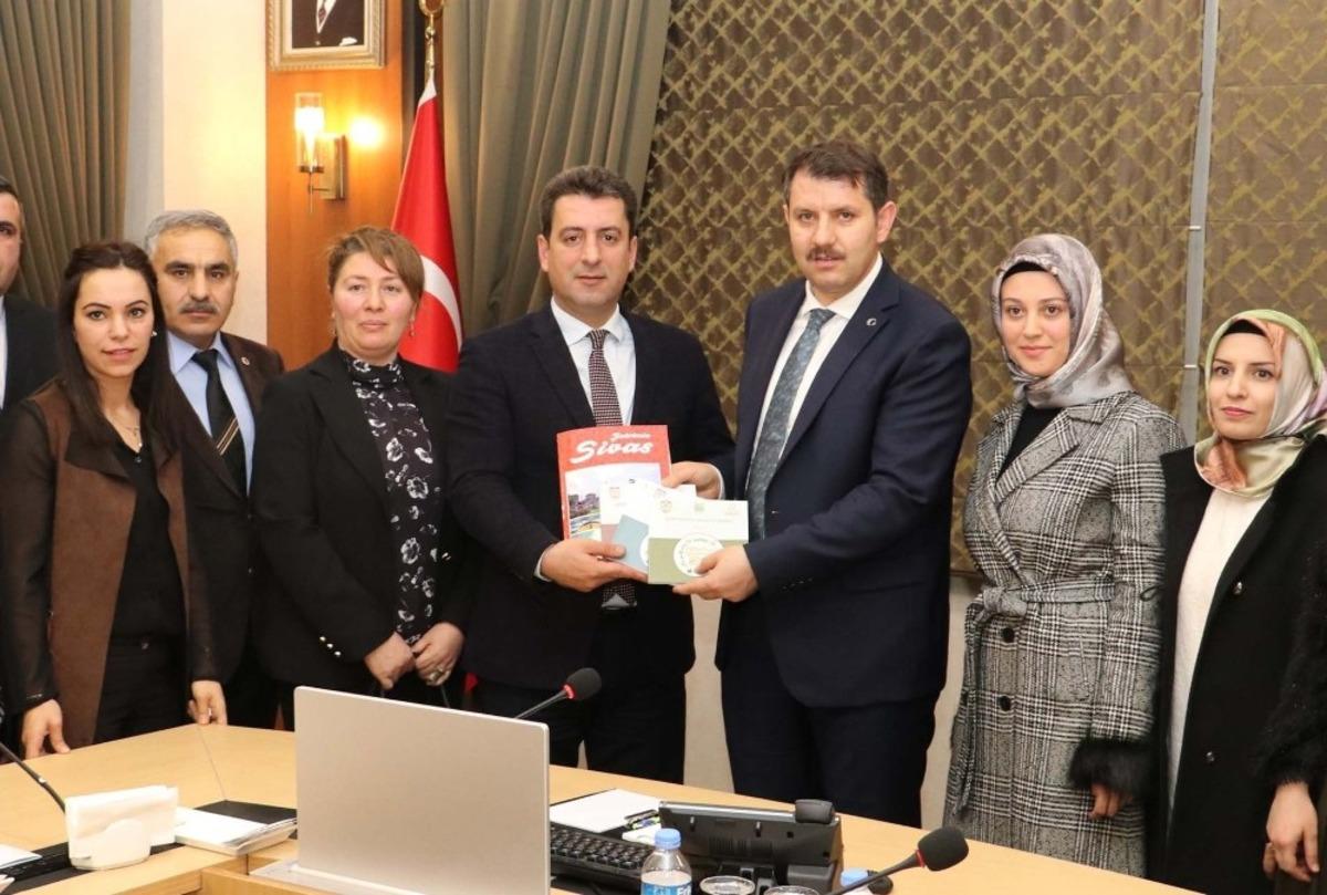 &Ouml;ğrenciler yaşadıkları şehri yakından tanıyacak