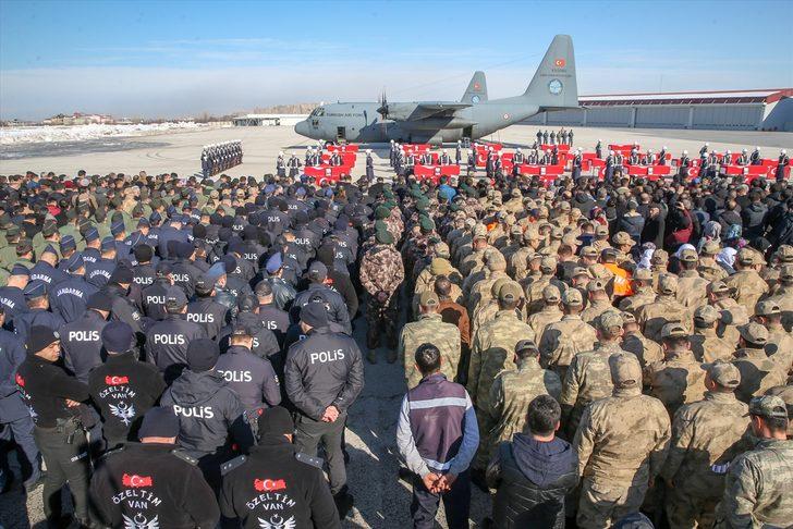 Van'daki çığ faciasındaki şehitler için Van Jandarma Filo Komutanlığında tören düzenlendi G2