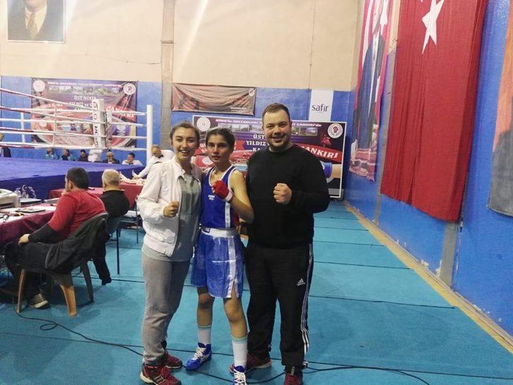 Kayserili kadın boksörler, Çankırı’dan madalya ile döndü G2