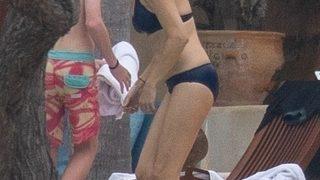 52 yaşındaki Julia Roberts'ın aşk dövmesi