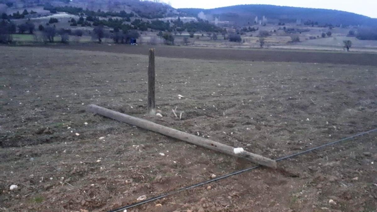 Hisarcık&rsquo;ta kablo hırsızları k&ouml;y&uuml; telefon ve internetsiz bıraktı
