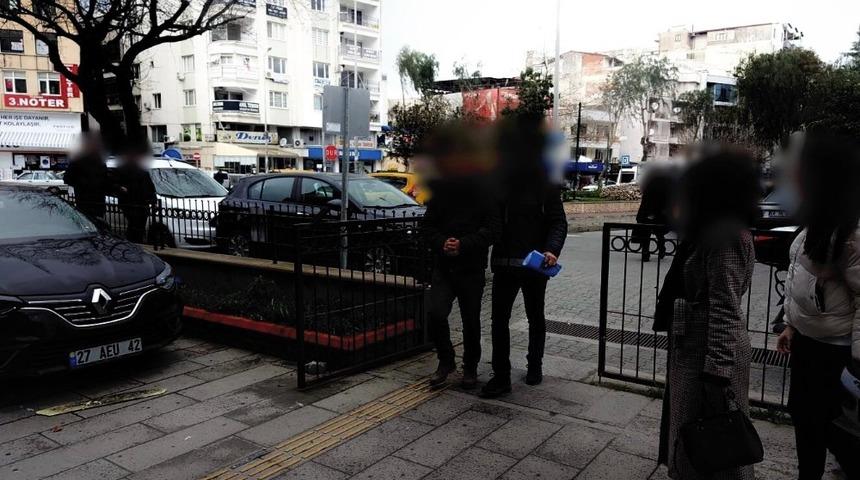 G&ouml;&ccedil;men ka&ccedil;ak&ccedil;ılığından aranan ş&uuml;pheli tutuklandı