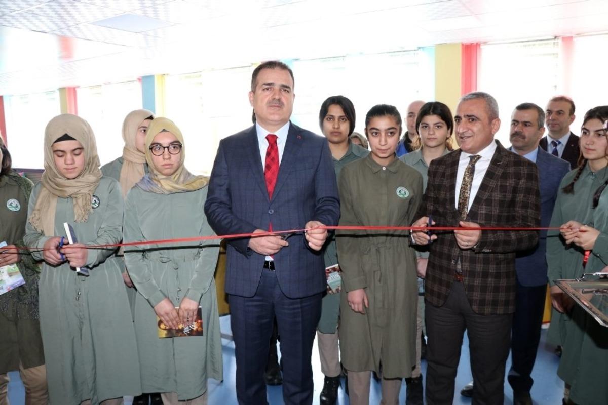 Vali Akbıyık: "Eğitimde &ccedil;ok iyi yerdeyiz"