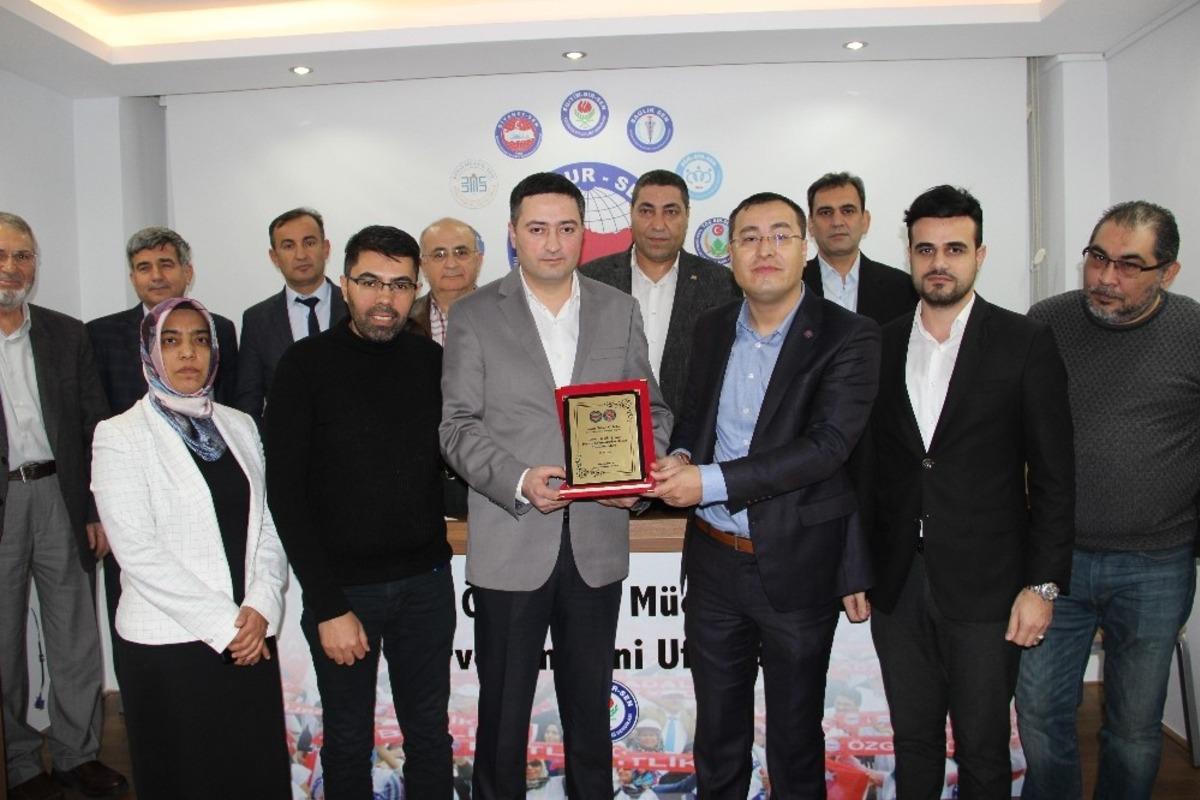 Memur-Sen yenilenen ve yeni oluşturulan komisyonlarla daha da g&uuml;&ccedil;lendi